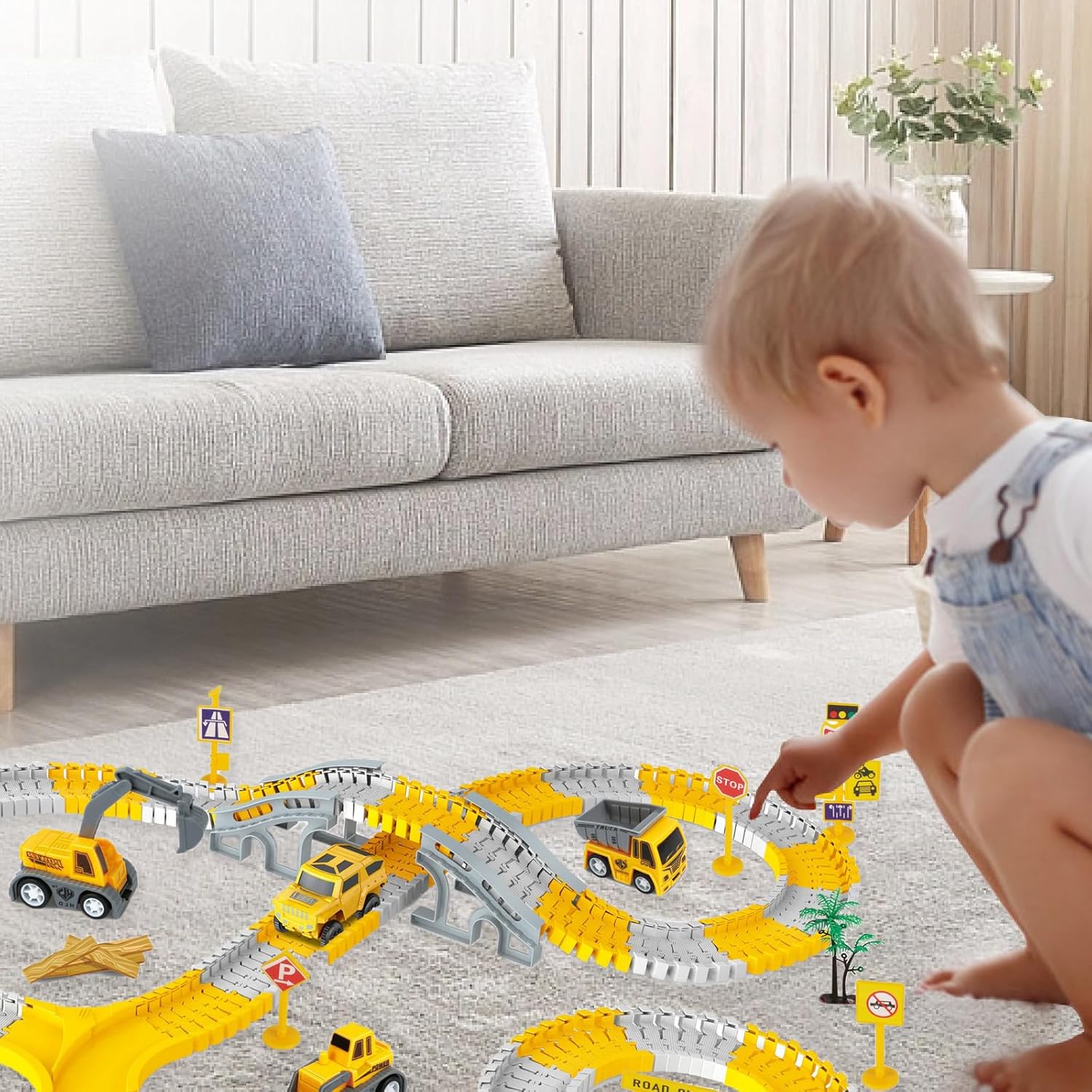 Construction Flexible Race Track Set – 234-Piece Building Track Toy