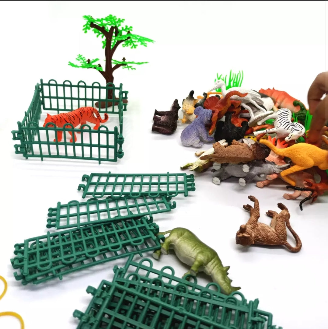 Mini Animal Zoo Safari Playset – 25+ Pieces with Animals, Fences & Tree (Ages 3+)