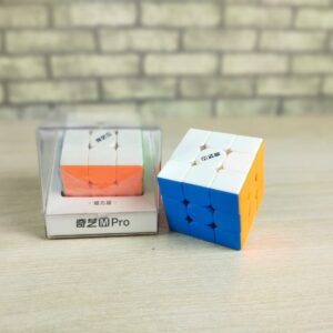 QY M Pro Magnetic 3×3 Rubik’s Cube